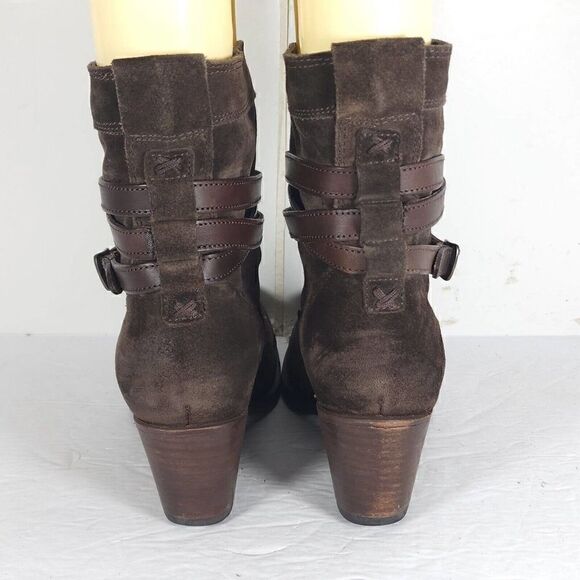 Frye Women's Jane US 8,5B B Strappy Belted Oiled Suede Short Boot Ankle Bootie - Picture 11 of 15